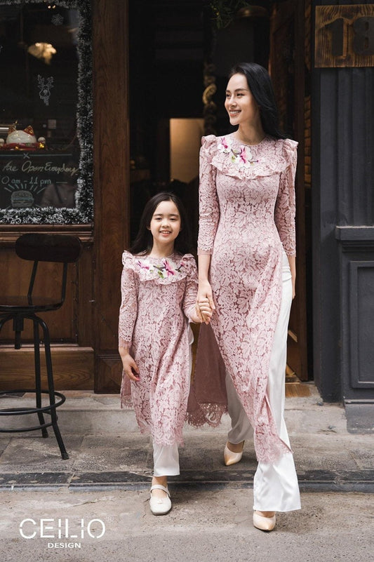 Pre-Made Mother and Daughter Ao Dai , Girl Vietnamese traditional dress , áo dài cách tân bé gai, áo dài me va bé gai, kids qipao cheongsam