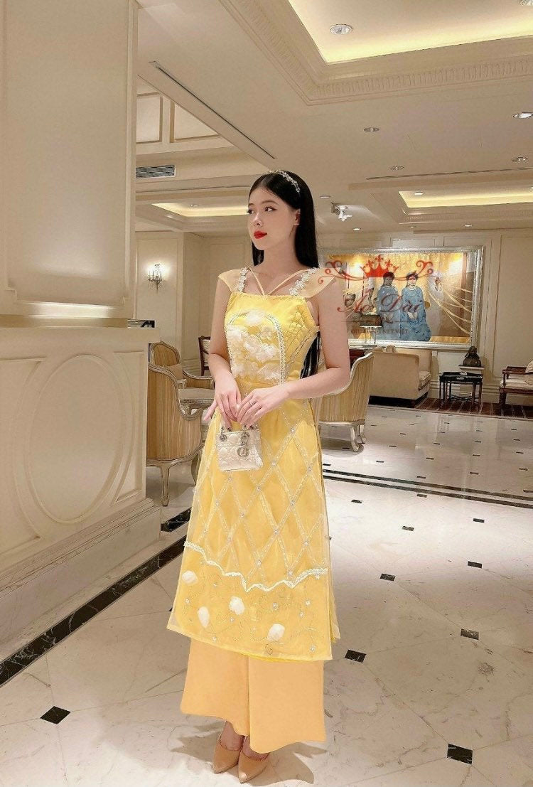 Pre-made Modern Vietnamese Ao Dai , Áo dài cách tân qipao cheongsam