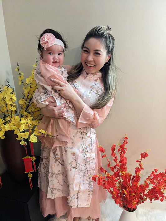 Pre-made Modern Vietnamese Ao Dai Organza Tet, Áo dài cách tân qipao cheongsam,  new year ao dai wedding ao dai Girl mother and daughter