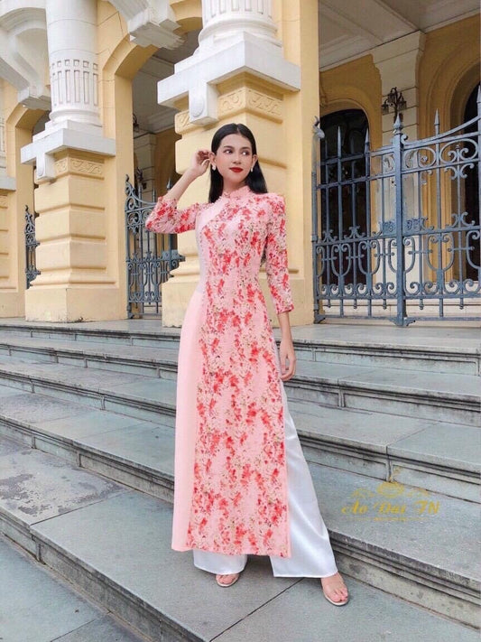 Pre-made Modern Vietnamese Ao Dai with pearls , Áo dài cách tân qipao cheongsam